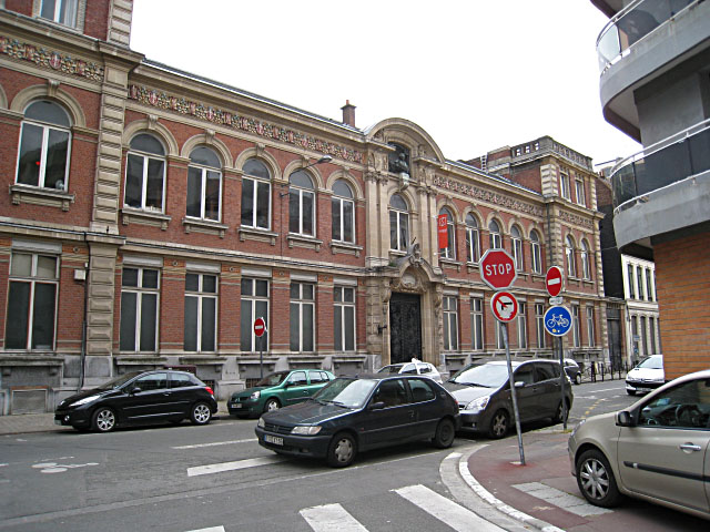Nous passons devant l'école de Kim : L'école Supérieure de Journalisme de Lille