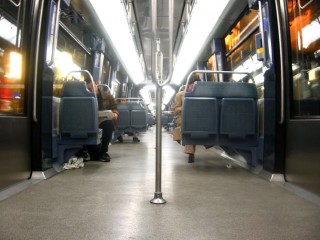 Dans la rame de métro