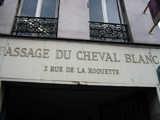 Je vais au Passage du Cheval Blanc