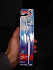 Une brosse à dents