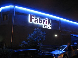Nous allons à Fabrik Club