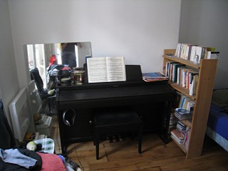 Je déplace le piano dans la chambre