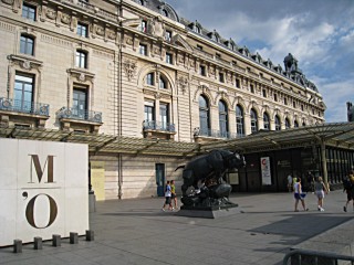 Nous passons devant le Musée d'Orsay