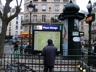 Je prends le métro à Place Monge