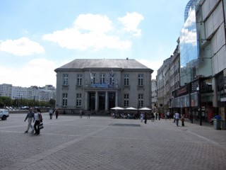 Place du commerce, centre de Nantes