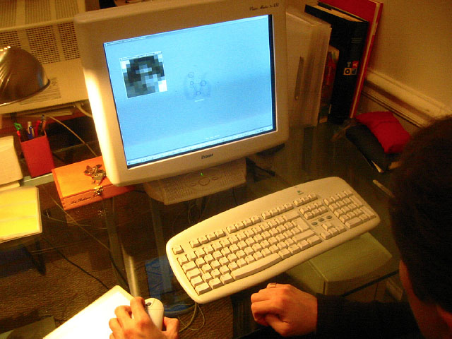 Thibaut devant Criticalsecret.com