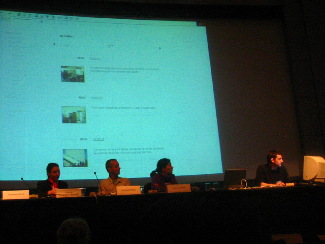Je prends les commandes pour montrer le site