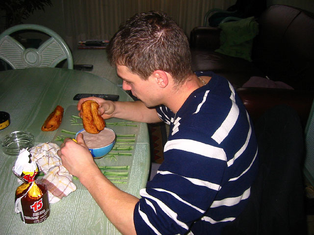 Jérémy déjeune