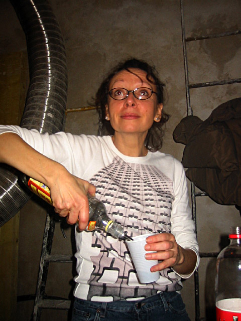 Muriel, propriétaire de la galerie