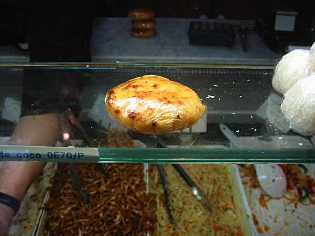 J'achète à manger chez le traiteur