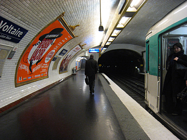 Je descends à Voltaire