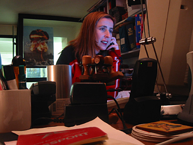 Liz au téléphone