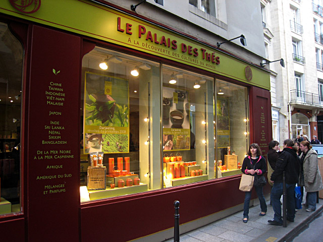 Nous allons au Palais des thés
