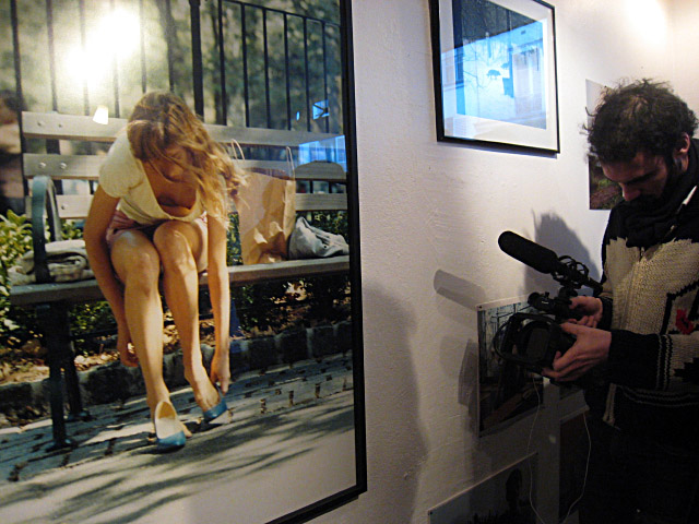 Je regarde l'exposition