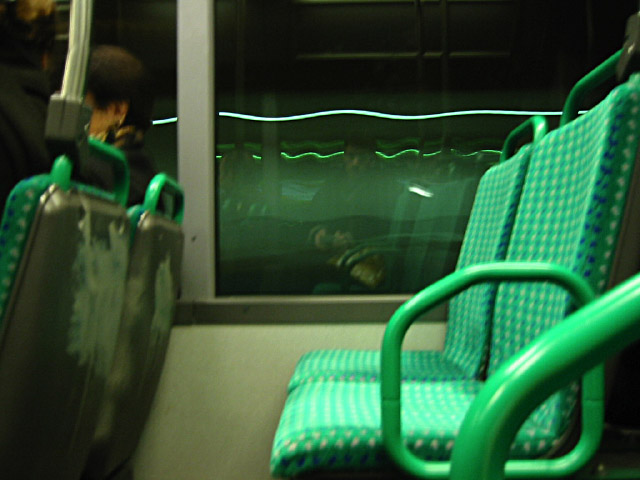 Je m'installe dans le bus