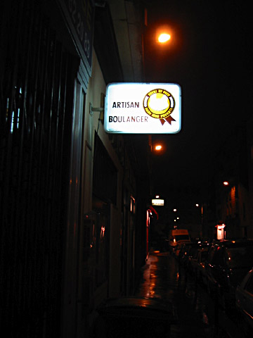 Je passe à la boulangerie