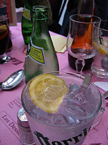 Je bois du perrier