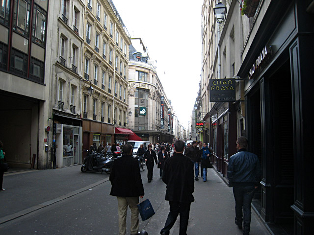 Nous marchons