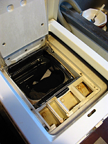 Je sors le linge de la machine à laver