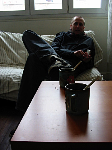 Dimanche matin. Edouard passe me prendre