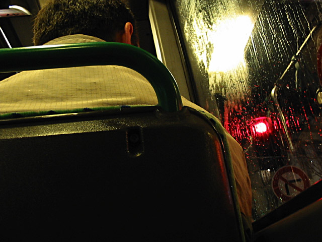 Je suis dans le bus