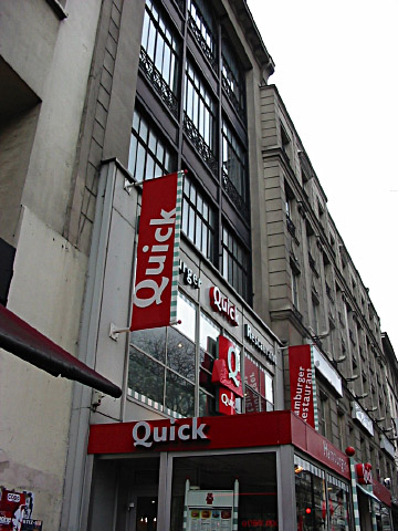 Je passe prendre à manger au Quick