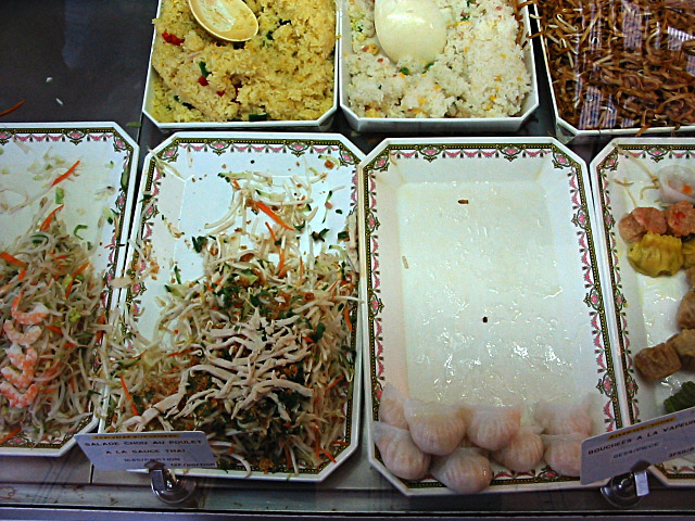 Je passe prendre à manger chez le traiteur chinois