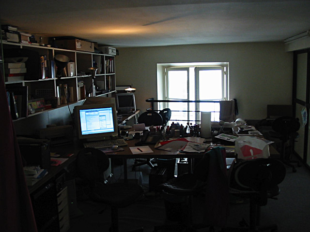Les bureaux vides