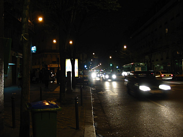 Nous cherchons un taxi