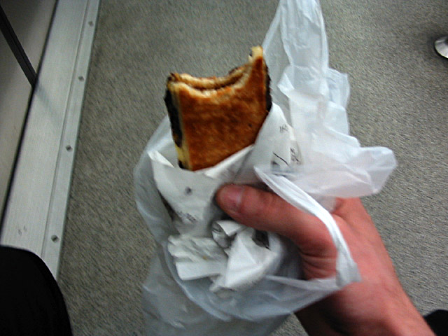 Je mange