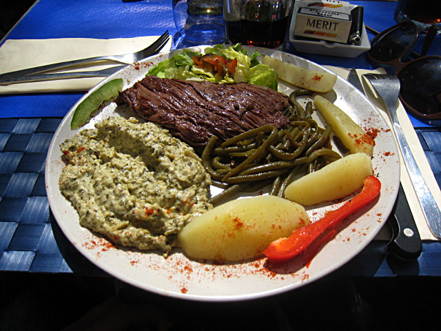Je mange