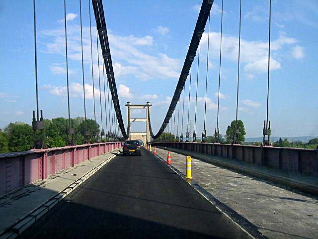 Nous traversons un pont