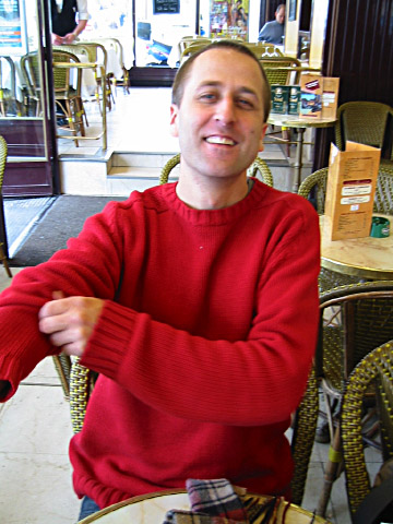 Je retrouve Edouard dans un bar