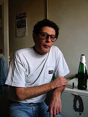 Je retrouve Georges chez moi