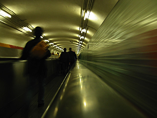 Nous prenons le métro
