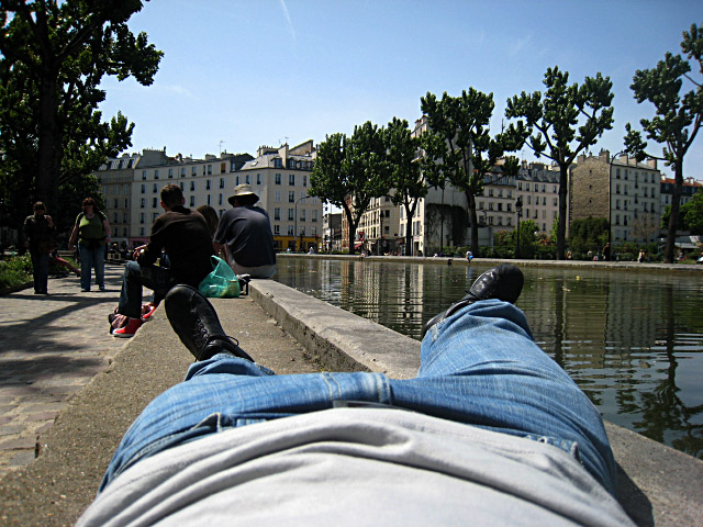 Je m'allonge
