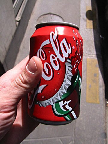 J'ai acheté une canette de coca