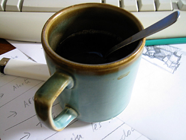 Je bois un café