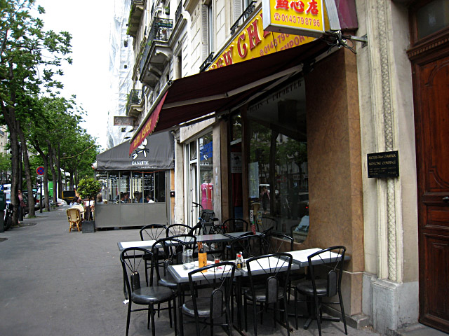 Nous allons chez un traiteur chinois