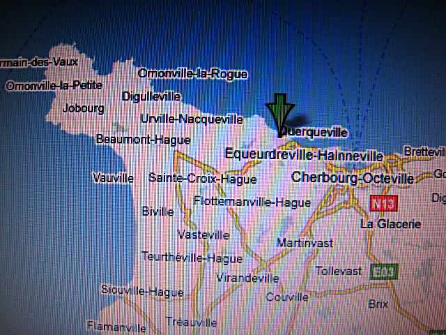 Marjolaine me montre ou se trouve sa maison familiale