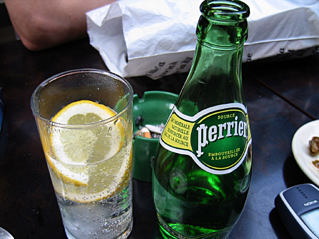 Je bois un perrier