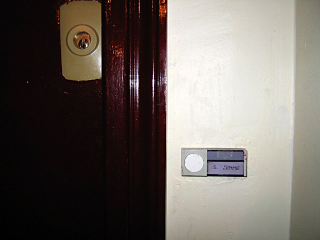 Nous passon chez Sabine avant d'aller chez moi