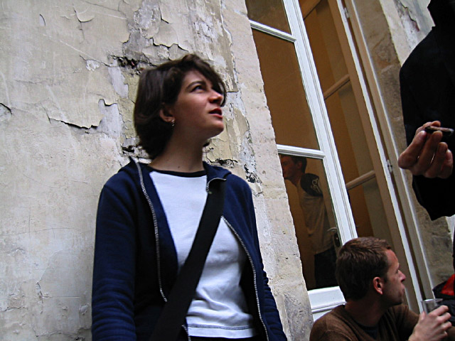 Sabine discute avec Eric