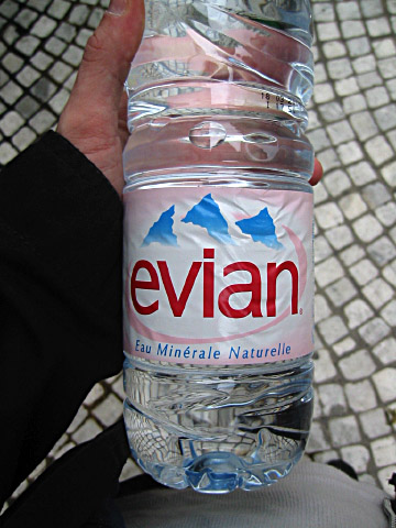 J'achète de l'eau