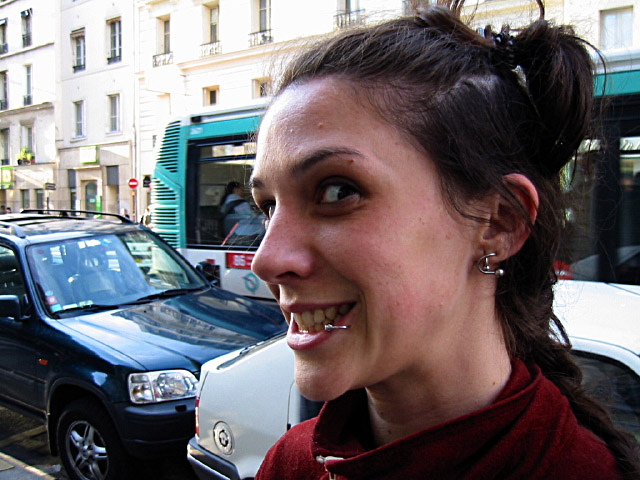 Nous croisons la soeur de Sabine
