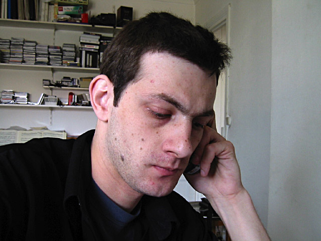 Je téléphone à l'OPAC