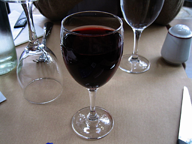 Je bois du vin