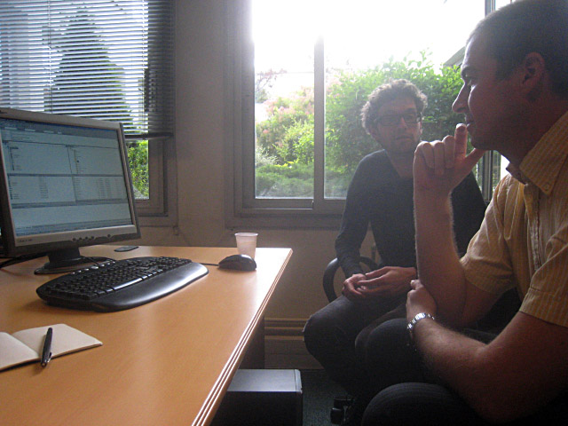Nous travaillons