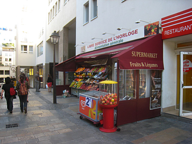 Je vais dans une alimentation