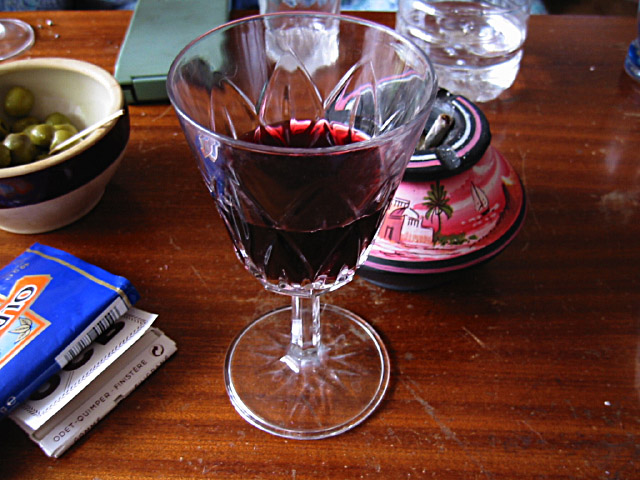 Je bois du vin
